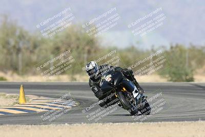 media/Nov-16-2025-Race Pace (Sun) [[8c5fa54630]]/Verified Riders/2-Turn 7 (945am)/